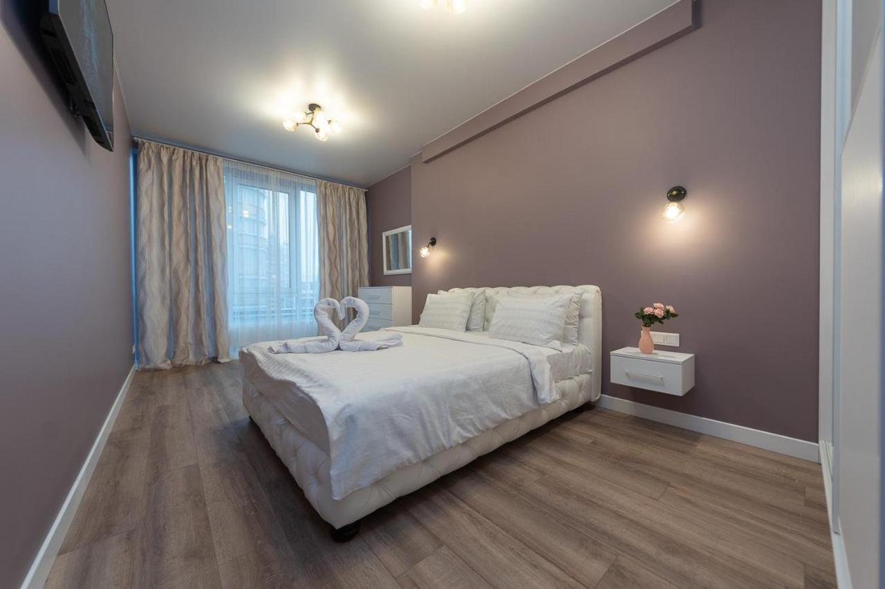 New Modern Apartments. Metro Minskaya Kiev Exterior foto
