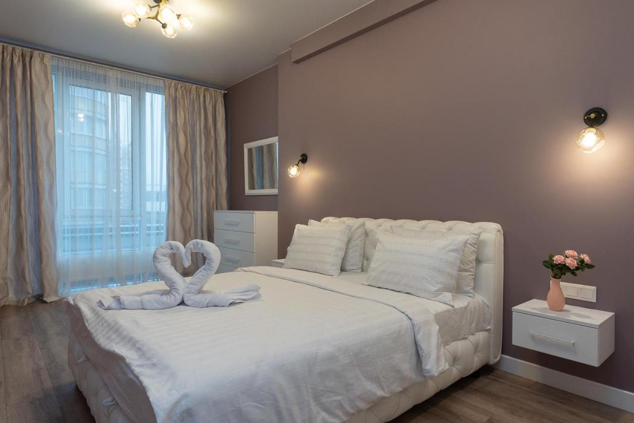 New Modern Apartments. Metro Minskaya Kiev Exterior foto
